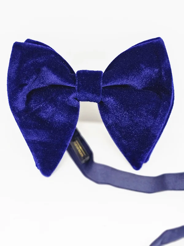 BLUE VELVET BOW TIE